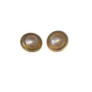 Chanel Vintage Pearl Motif 24K Gold Plated Clip ons*Stamp 2 3 with COA
